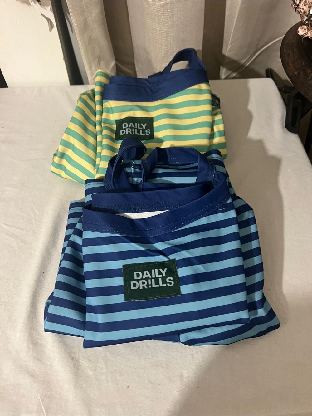 SET Blue and Yellow